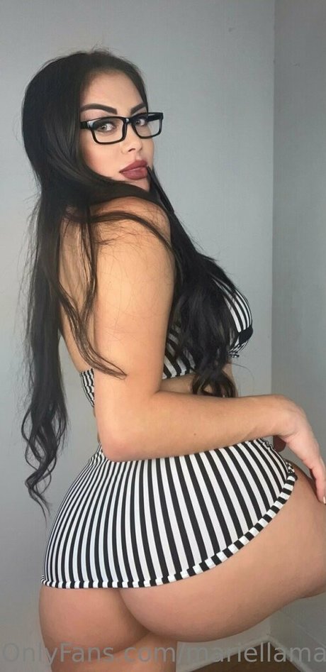 Nahá fotka uniklých OnlyFans od Mariellamaexo