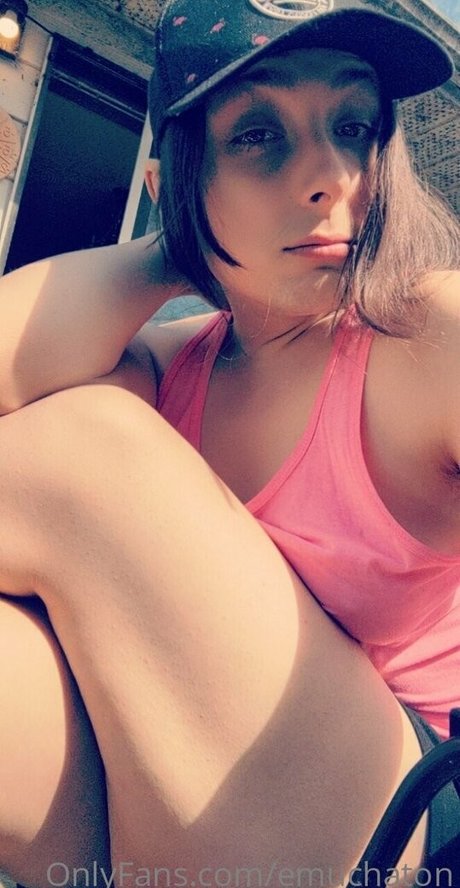 Naken läckt OnlyFans-bild av Emuchaton