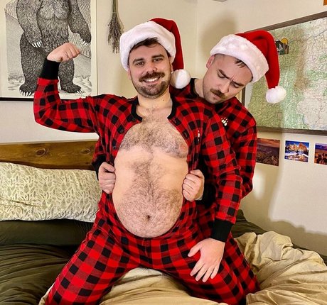 Naken läckt OnlyFans-bild av Daddyissuespdx