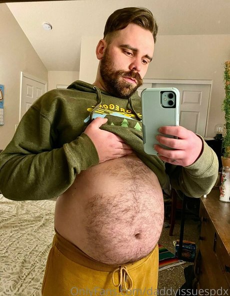 Naken läckt OnlyFans-bild av Daddyissuespdx