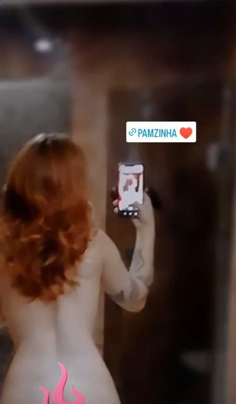 Nahá fotka uniklých OnlyFans od Pamela Nunes
