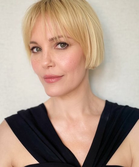 Leslie Bibb