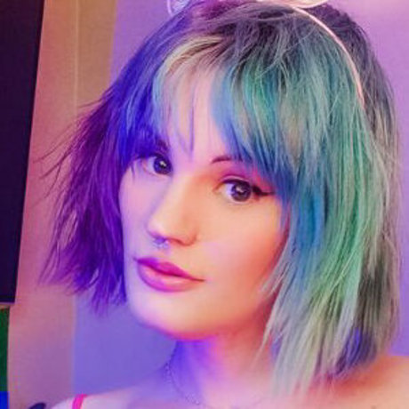 Nahá fotka uniklých OnlyFans od Violet Haze