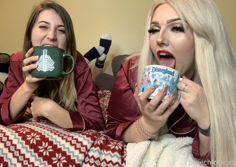 Pixiechickxoxo