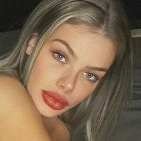 Nahá fotka uniklých OnlyFans od Moodybimbo