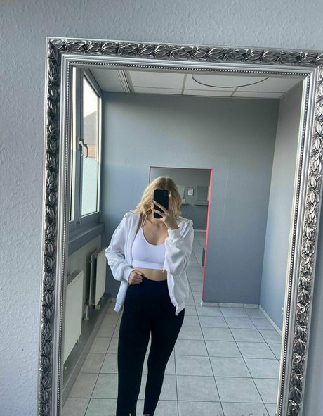 Lustfulleonie