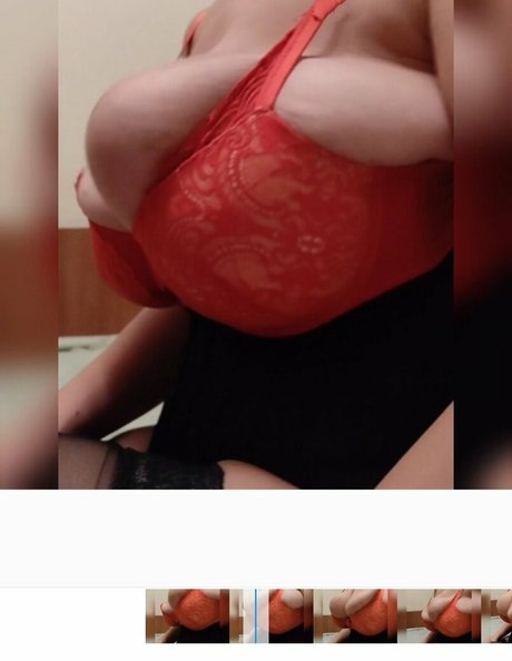 Nacktes geleaktes OnlyFans-Foto von Maria Marine