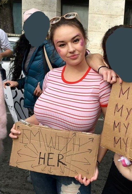 Nahá fotka uniklých OnlyFans od Julia F