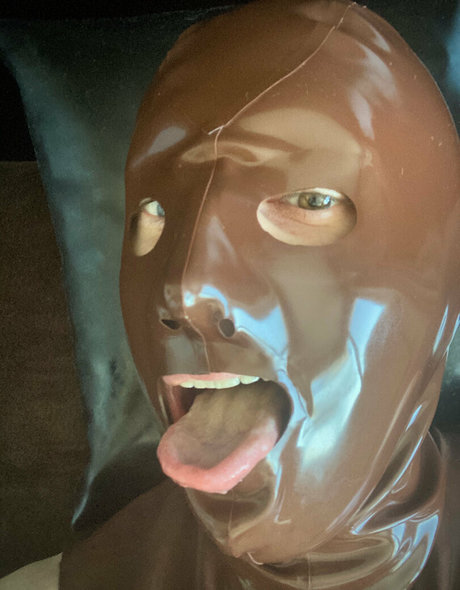 Rubberskaterboy  nude leaked OnlyFans photo