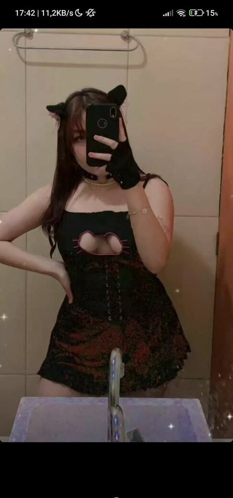 Nahá fotka uniklých OnlyFans od Freakemi