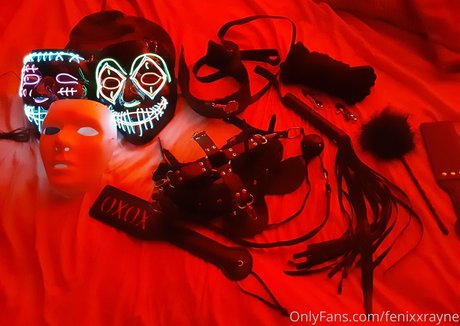 Naken läckt OnlyFans-bild av Fenixxrayne