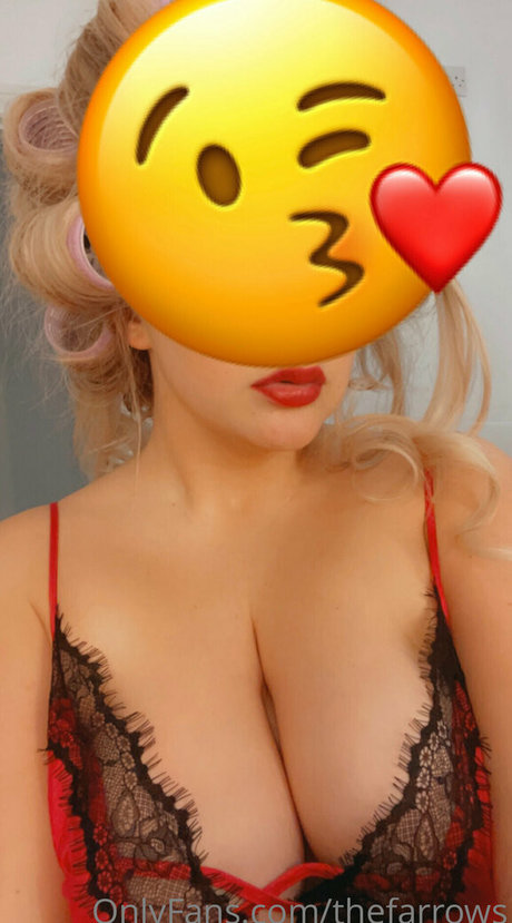 Foto desnuda filtrada de OnlyFans de Thefarrows