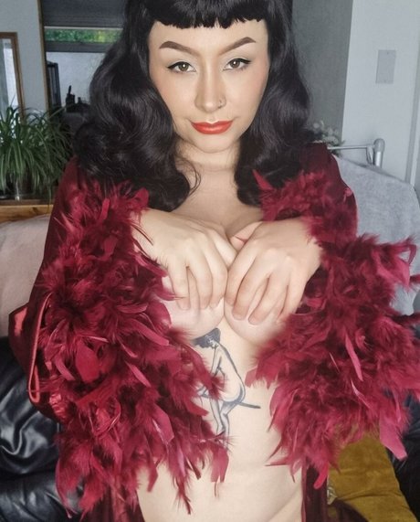 Naken läckt OnlyFans-bild av Xalexaddams