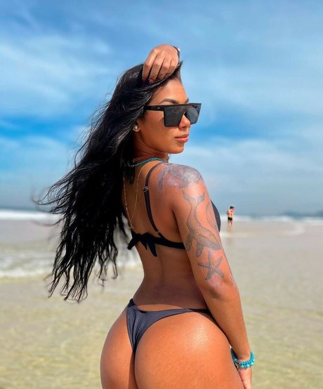 Foto desnuda filtrada de OnlyFans de Vitoria Cerqueira