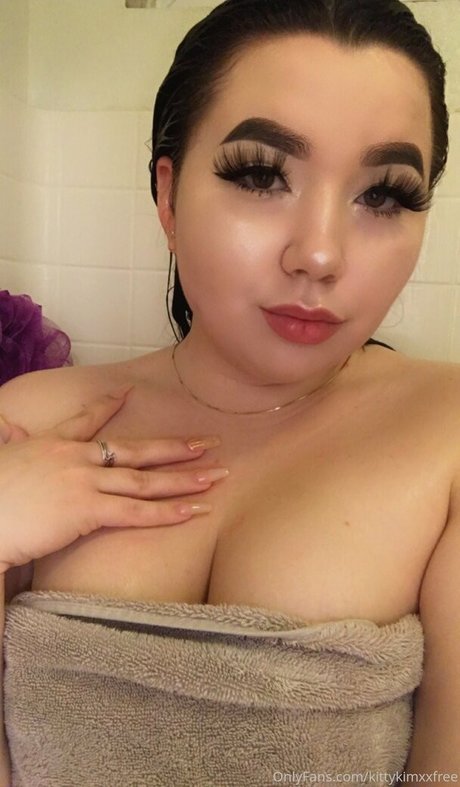 Foto di nudo di fuga di OnlyFans di Kittykimxxfree