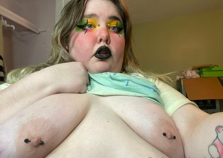 Обнаженная фотография утечки OnlyFans от Starlight17