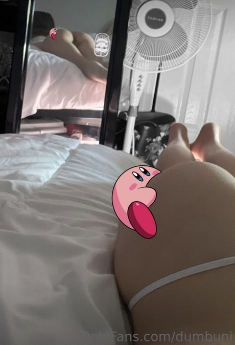 Naken lekkede OnlyFans-bilde av Dumbuni