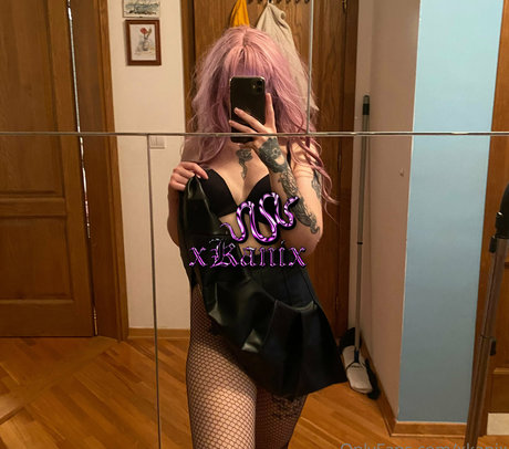 Nahá fotka uniklých OnlyFans od Xkanix