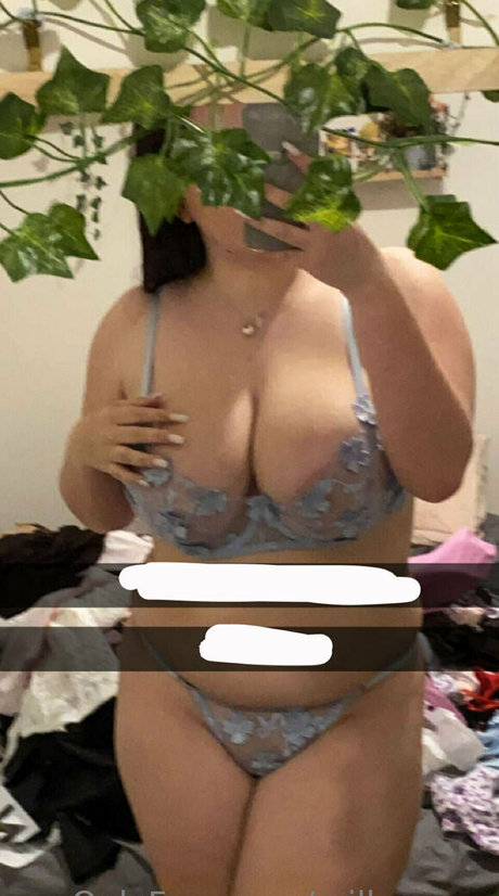 Nahá fotka uniklých OnlyFans od Millypezza