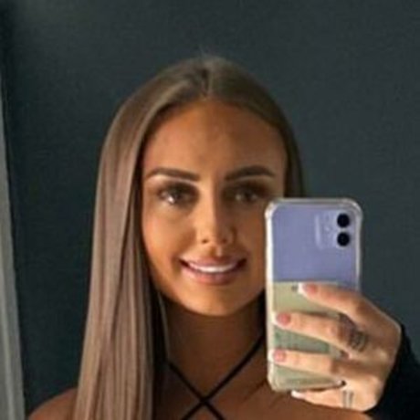 Nahá fotka uniklých OnlyFans od Khloe3