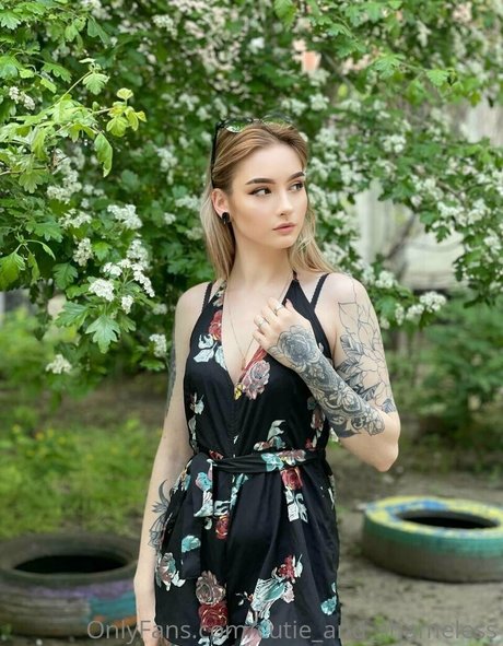Foto desnuda filtrada de OnlyFans de Cutieandshameless