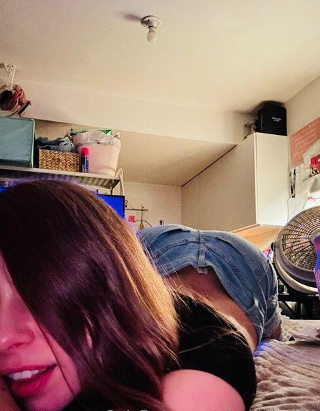 Alexblake420  nude leaked OnlyFans photo