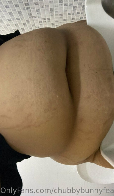 Nahá fotka uniklých OnlyFans od Chubbybunnyfeabie