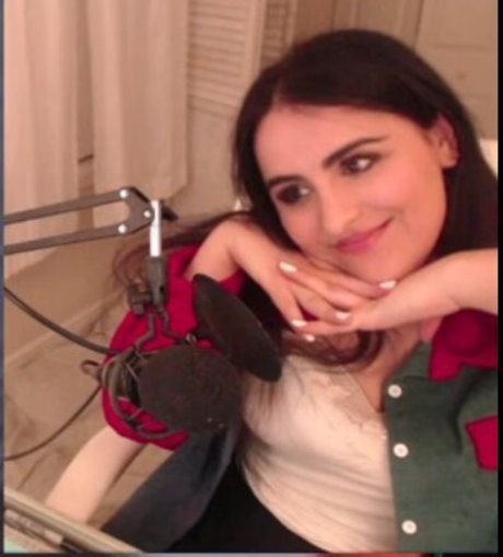 Alliebeemac