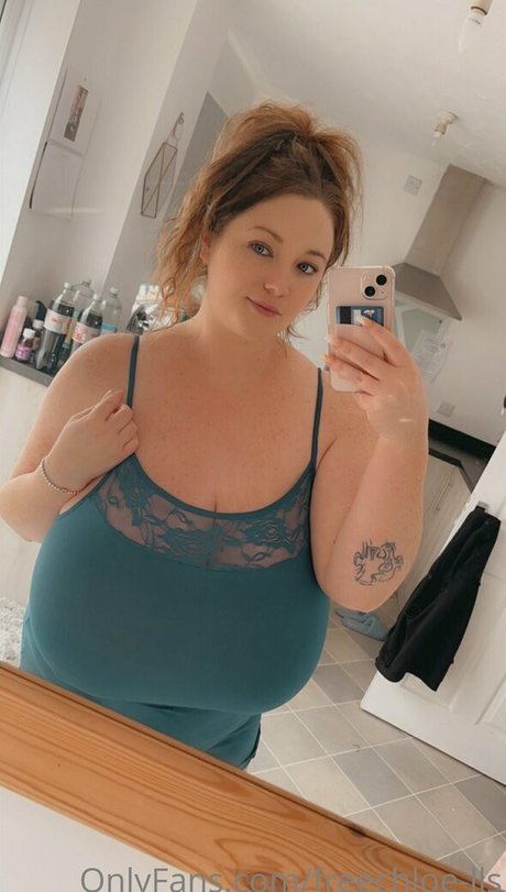 Chloze00  nude leaked OnlyFans photo
