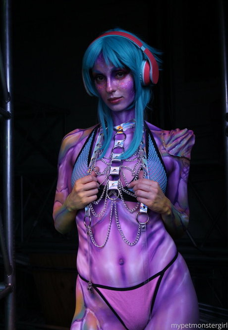 Mypetmonstergirl