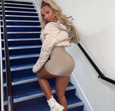 Alasti lekkinud OnlyFans-i pilt Beth Amelia