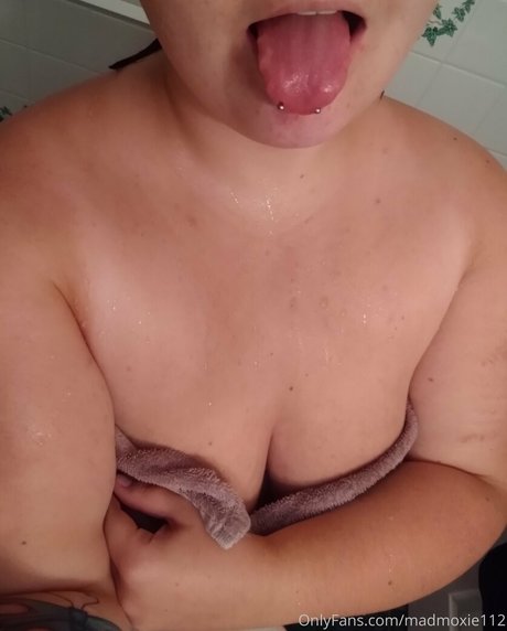 Madmoxie112