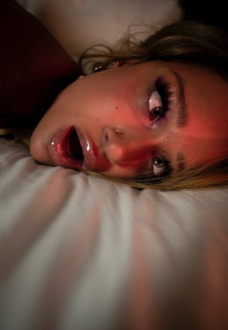 Nahá fotka uniklých OnlyFans od Lexiefucks
