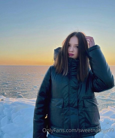 Naken läckt OnlyFans-bild av Sweetnastya99
