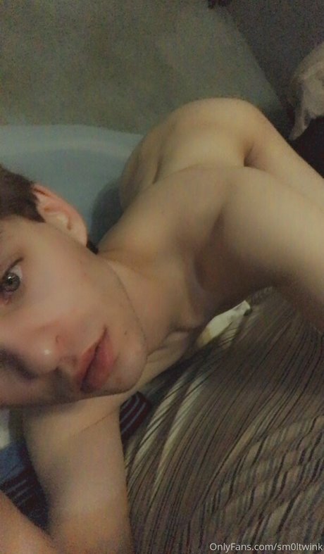 Sm0ltwink OnlyFans