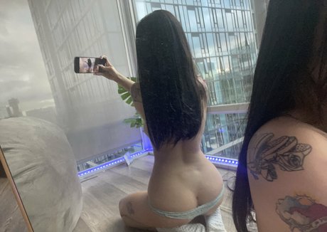 Alaston vuotanut OnlyFans-kuva Rayraylovesyou