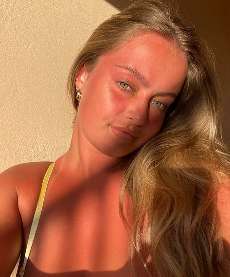 Leah Booth
