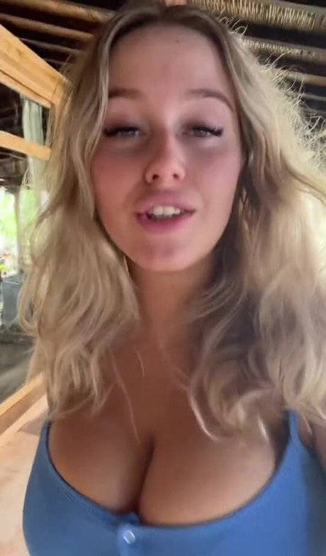 Nahá fotka uniklých OnlyFans od Scorpiomilk