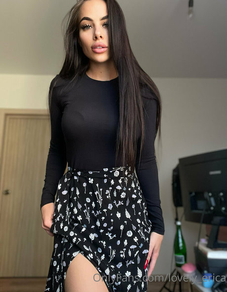 Nahá fotka uniklých OnlyFans od Lovelyerica