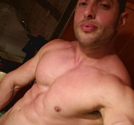 Eliseoantoniofree OnlyFans