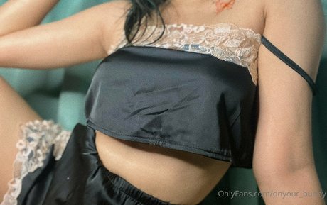 Nahá fotka uniklých OnlyFans od Onyourbunny