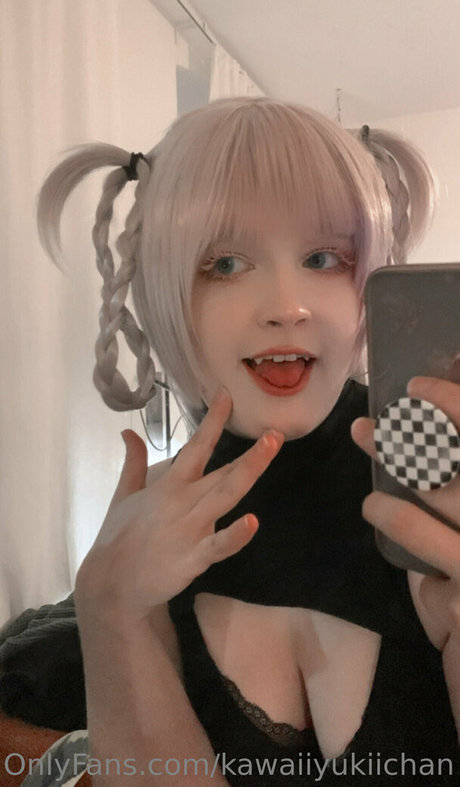 Naken läckt OnlyFans-bild av Kawaiiyukiichan