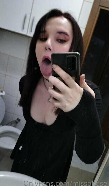 Nahá fotka uniklých OnlyFans od Missphase