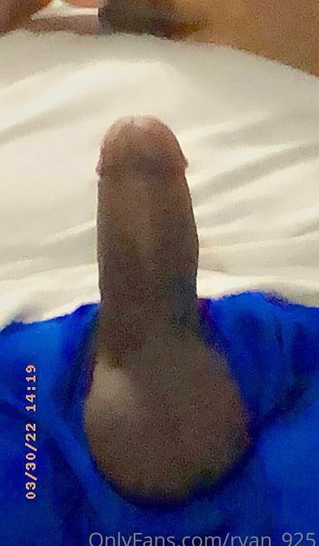 Alaston vuotanut OnlyFans-kuva Ryan925