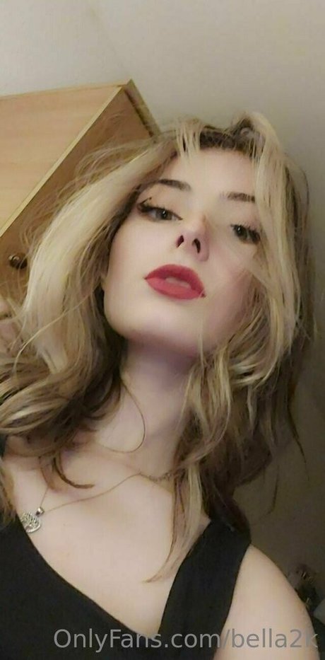 Bella2k OnlyFans