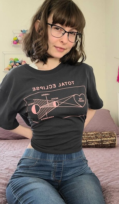 Nahá fotka uniklých OnlyFans od Cherryvonfairyfree