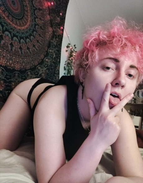 Обнаженная фотография утечки OnlyFans от Baibeloved