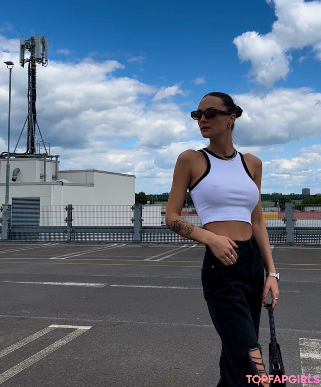 Nahá fotka uniklých OnlyFans od Elenacaro #3