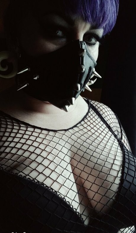 Nahá fotka uniklých OnlyFans od Punkfarts