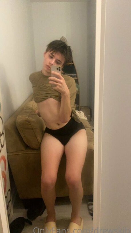 Nahá fotka uniklých OnlyFans od Drewskib